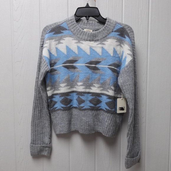 a.n.a. Grey White Blue Geometric Print Long Sleeve Sweater Sz PL Petite - Picture 1 of 5